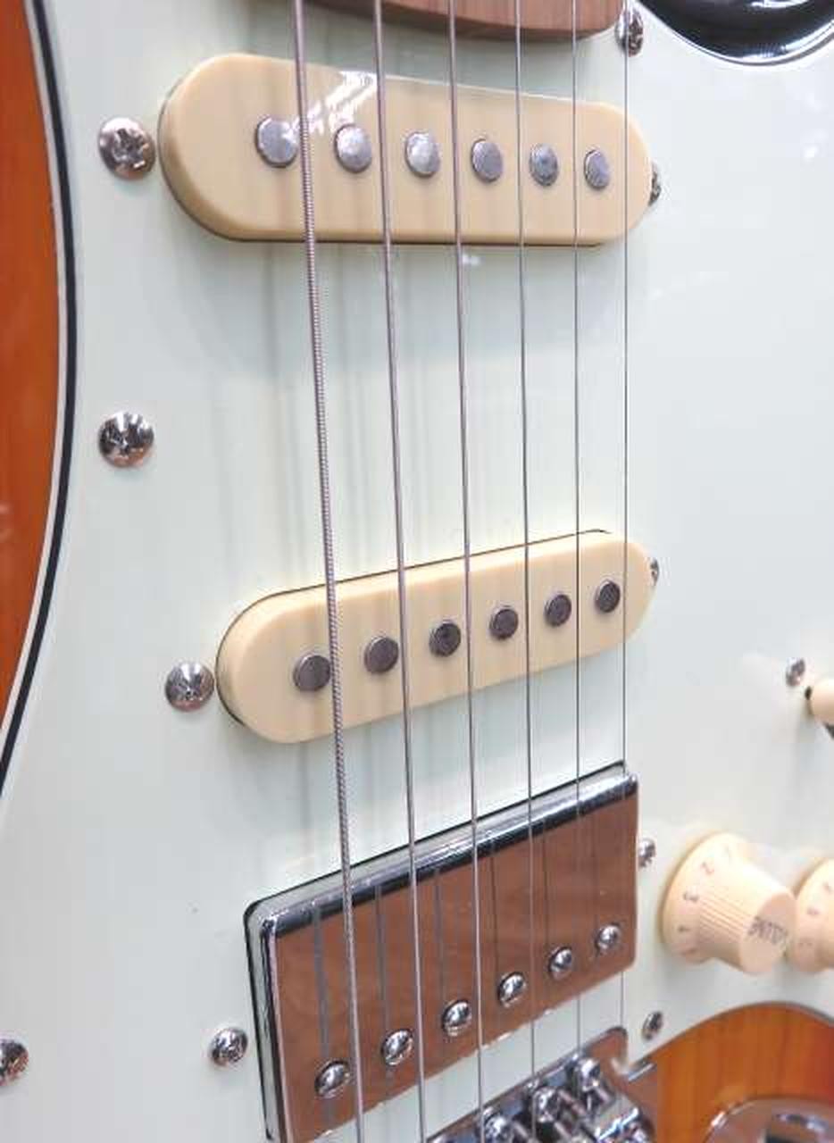 BACCHUS BST-2-RSM M 3TS Stratocaster type