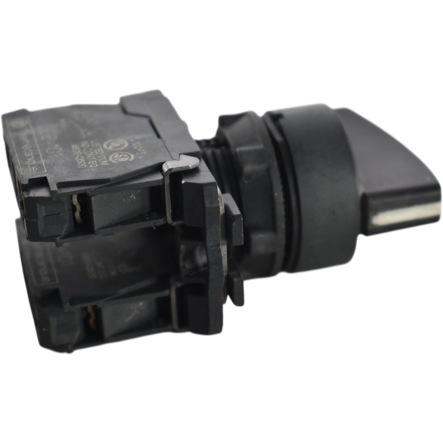 Telemecanique ZBE-101 Selector Switch Black 2 Position Maintained/Momentary