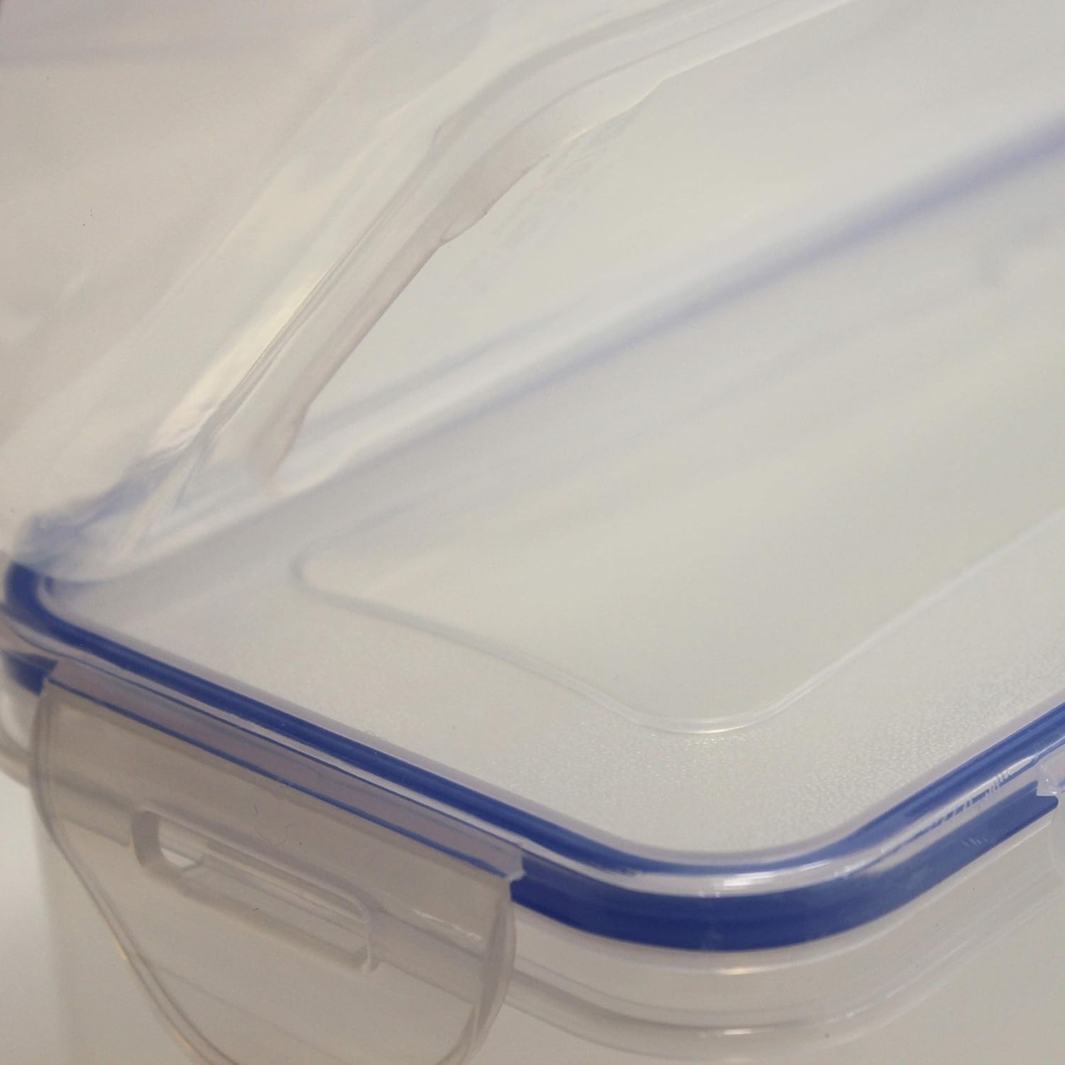 Plastic Container Storage Case for 200 Cigarette Filter Tubes Carton with Safe S