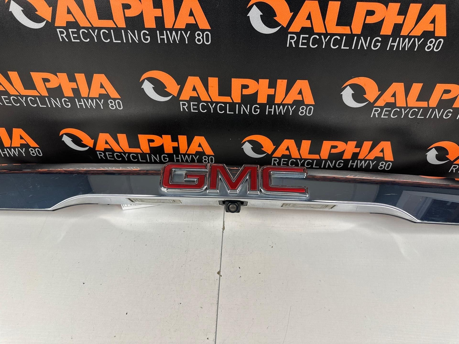 Camera/projector GMC ACADIA 17