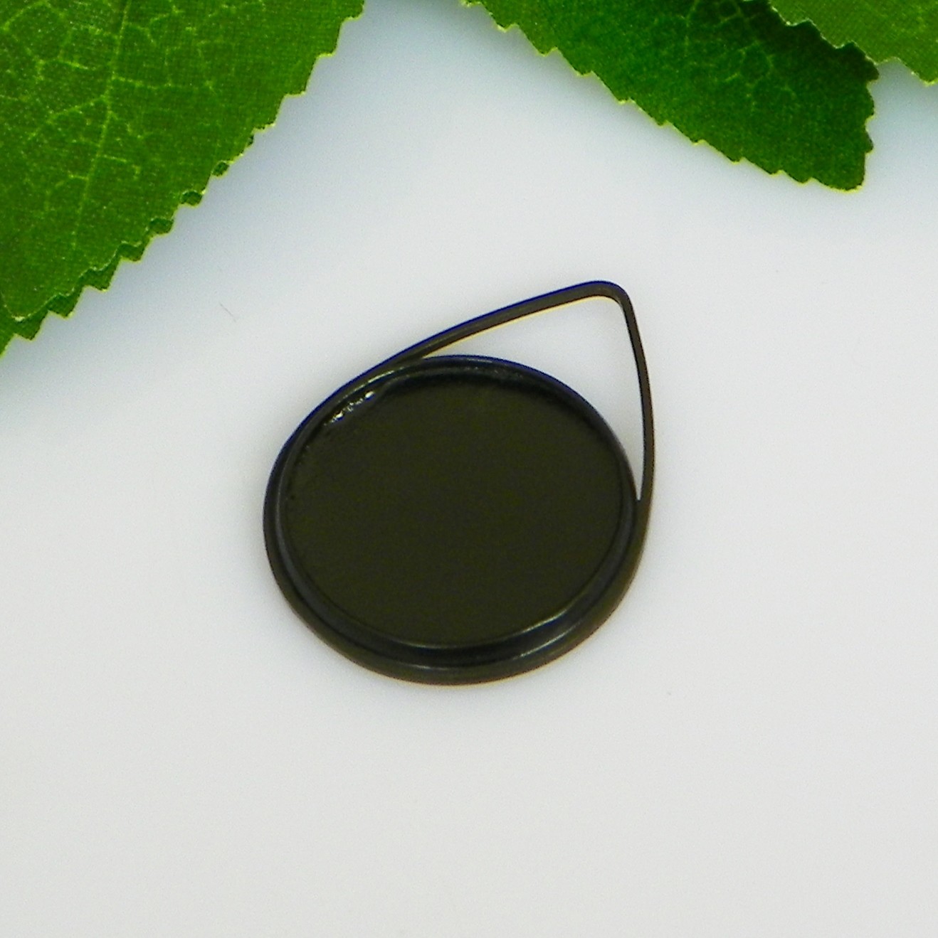 (12mm - 20mm) ROUND Black Enamel Teardrop Cabochon (Cab) Drop Setting