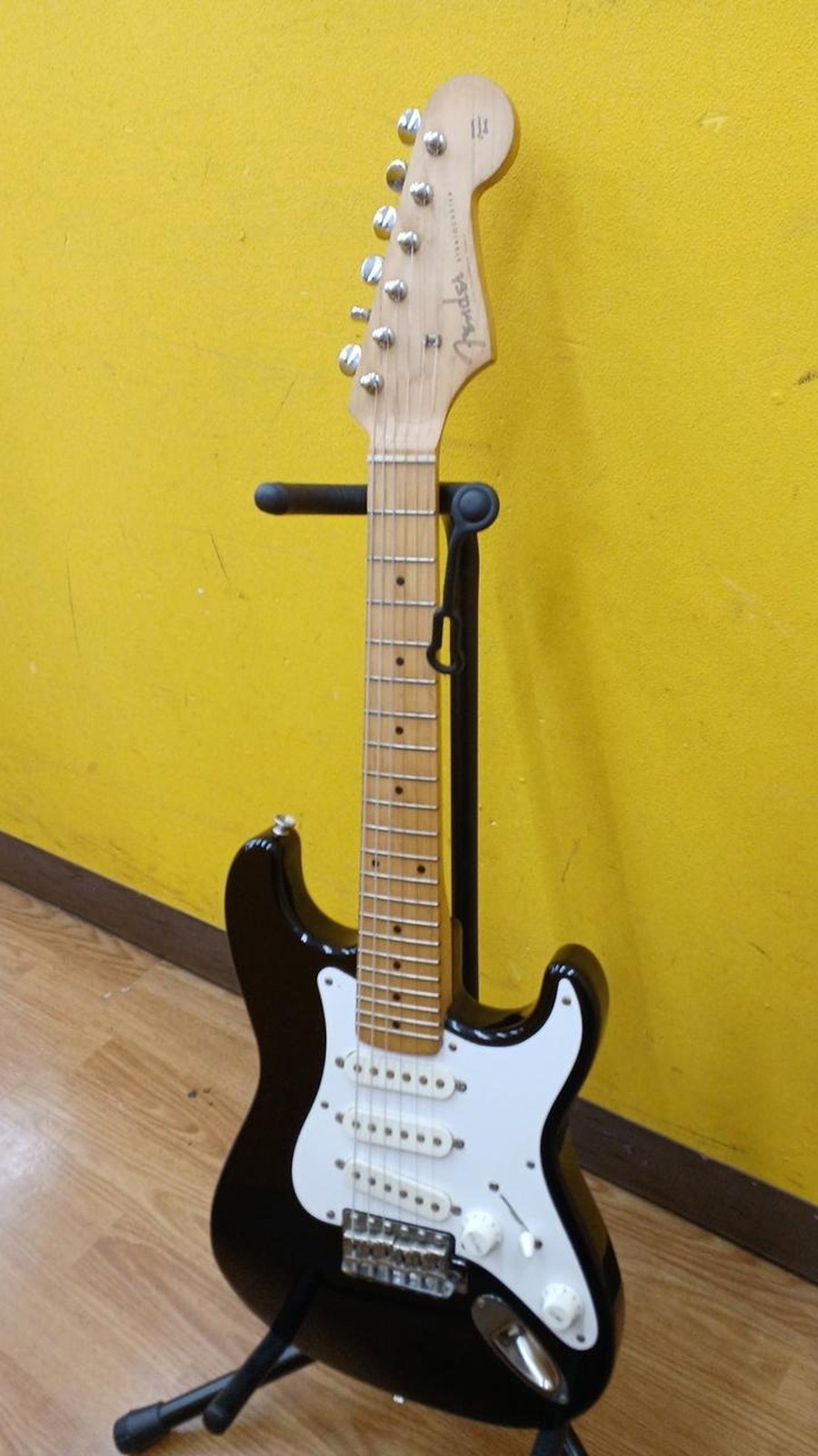 FENDER JAPAN MST-35 Used 1993-1994 Maple neck Maple fingerboard Black w/Softcase