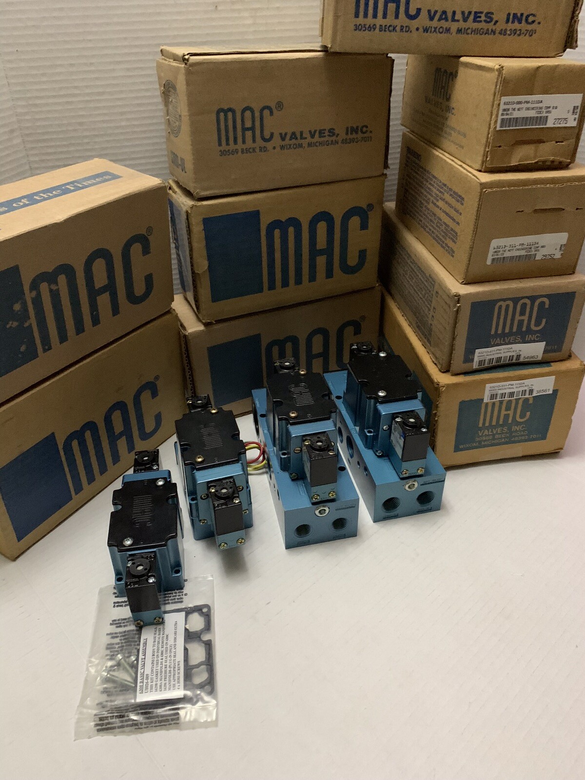 MAC Valves Inc. 6321D-611-PM-501DA Solenoid Valve NEW!! Ships Same Day!!