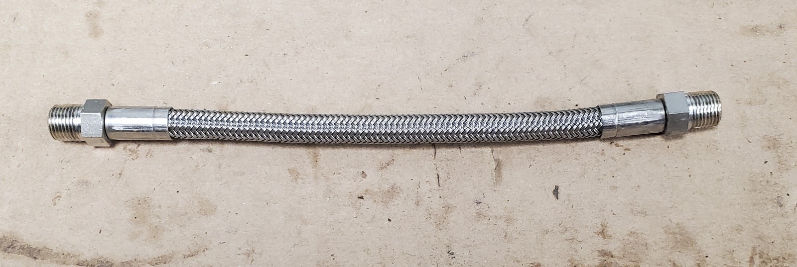 Paintball Braided Air Line 7 Inches Long