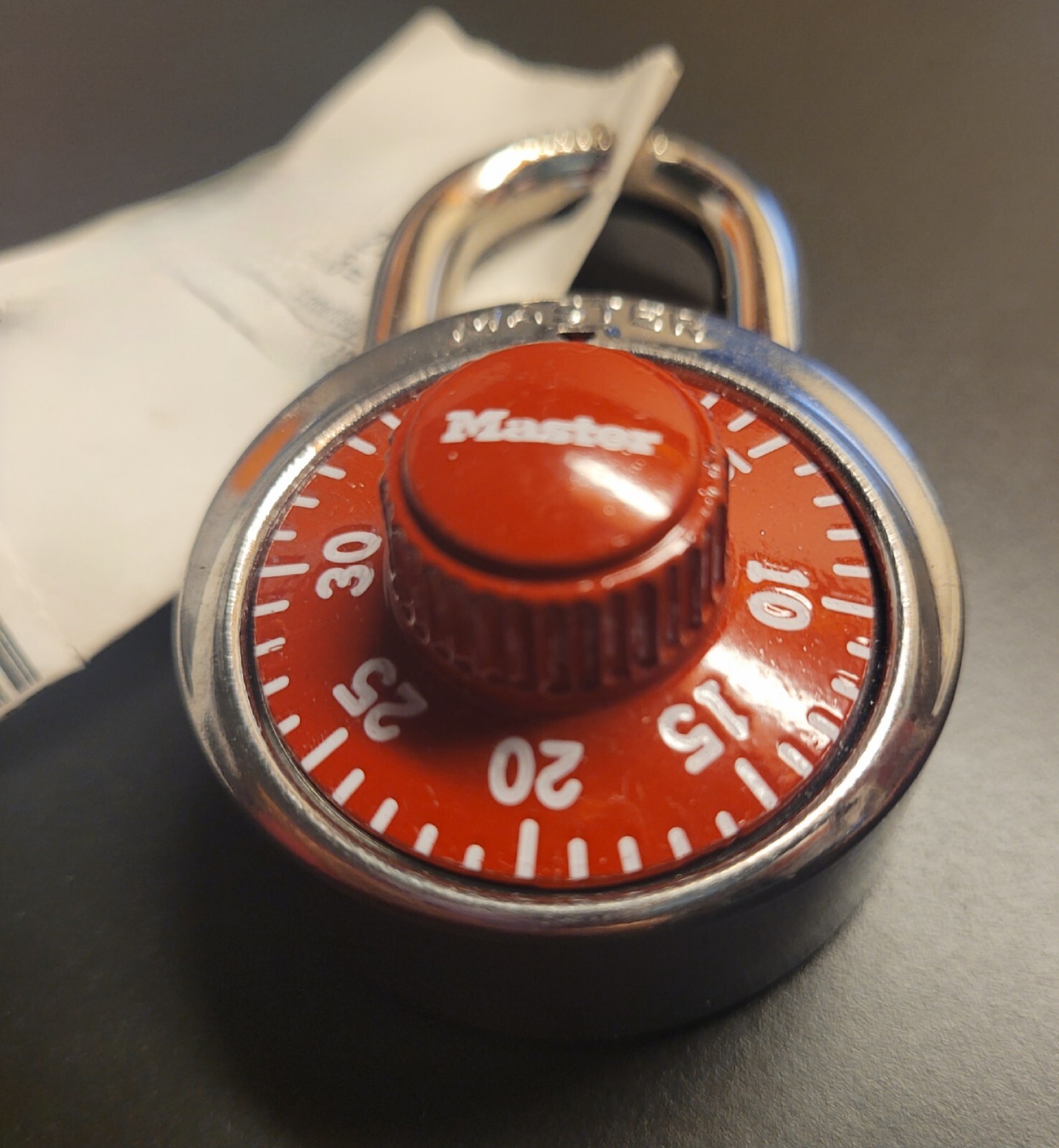 NEW Master Lock 1525 V617 Combination Lock RED Dial w/combination