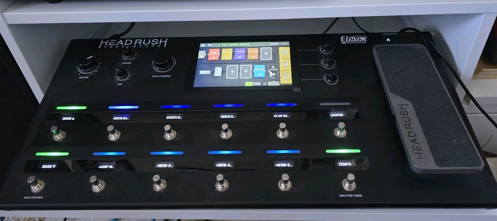 HEADRUSH PEDALBOARD by ELEVEN, GUITAR MULTI EFFECTS PROCESSOR GREAT CONDITION