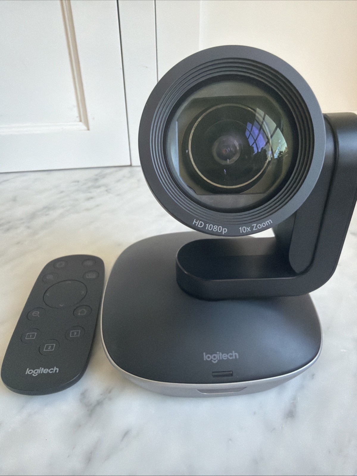 Logitech PTZ Pro 2 HD 1080P Video USB Conference Camera + Remote 10x Zoom 30FPS