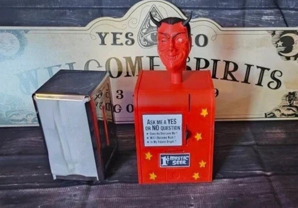 The Twilight Zone - Mystic Seer - Movie Prop Replica