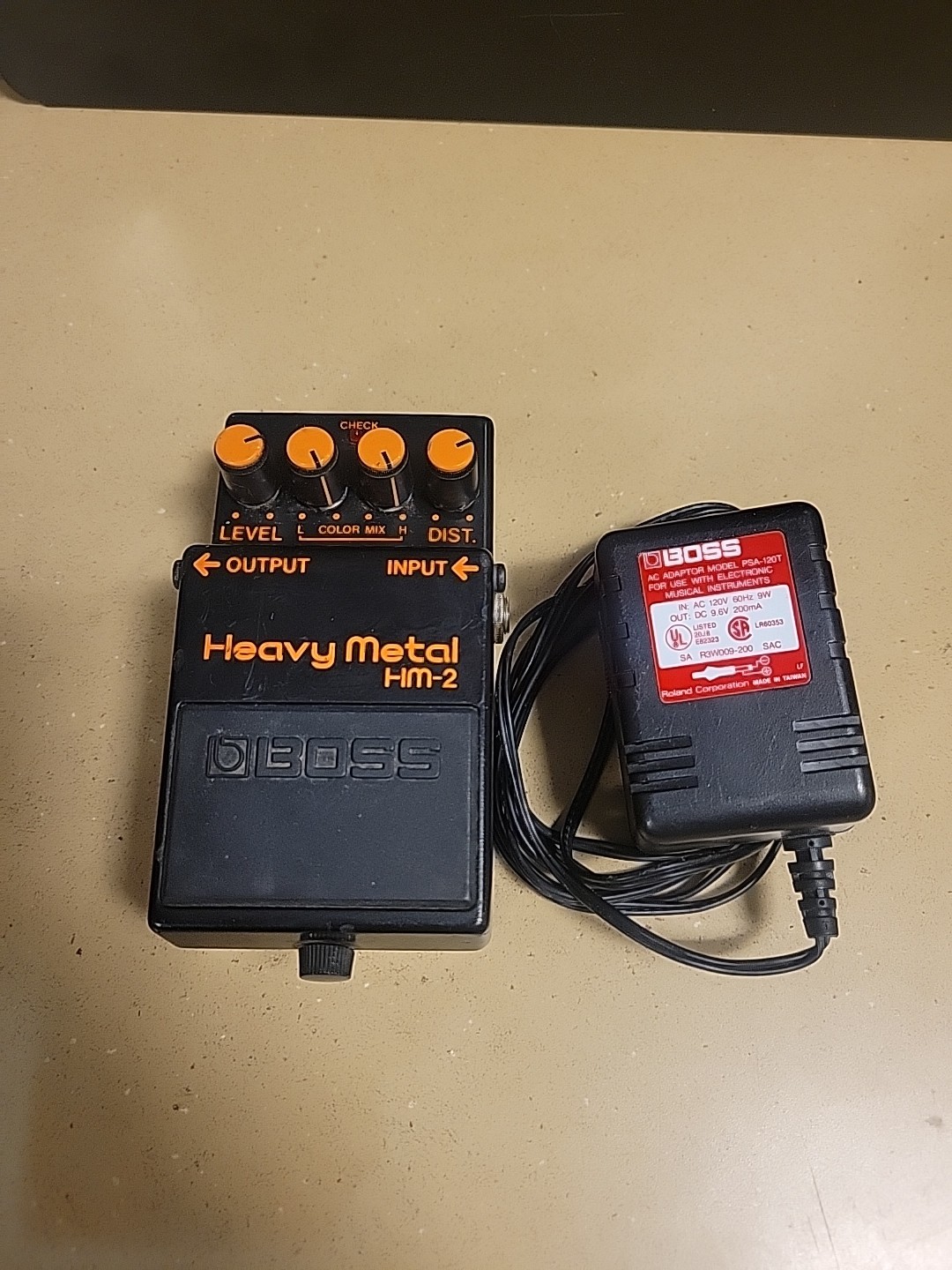 BOSS HM-2 Heavy Metal Guitar distortion Pedal
