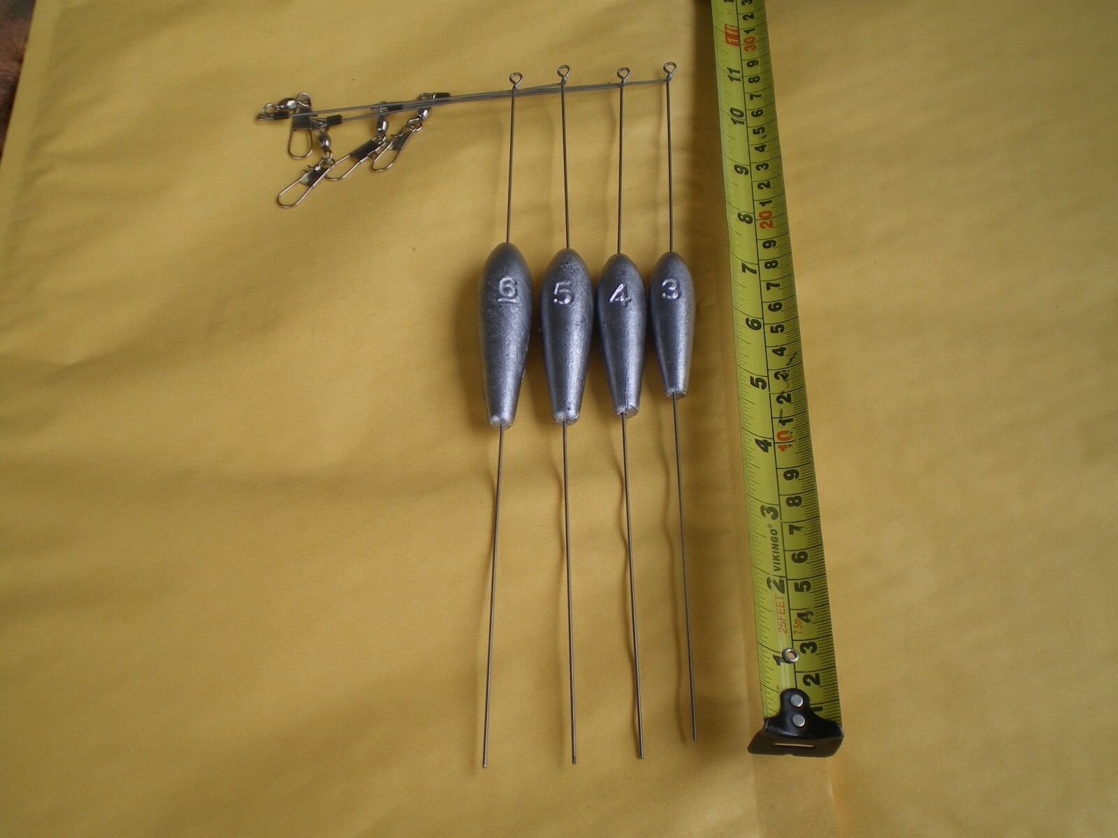 16 PCS. BOTTOM BOUNCER SINKER 6,5,4,3 OZ. W/S.S. WIRE 045X11"LEGX4"ARM 4 EA.