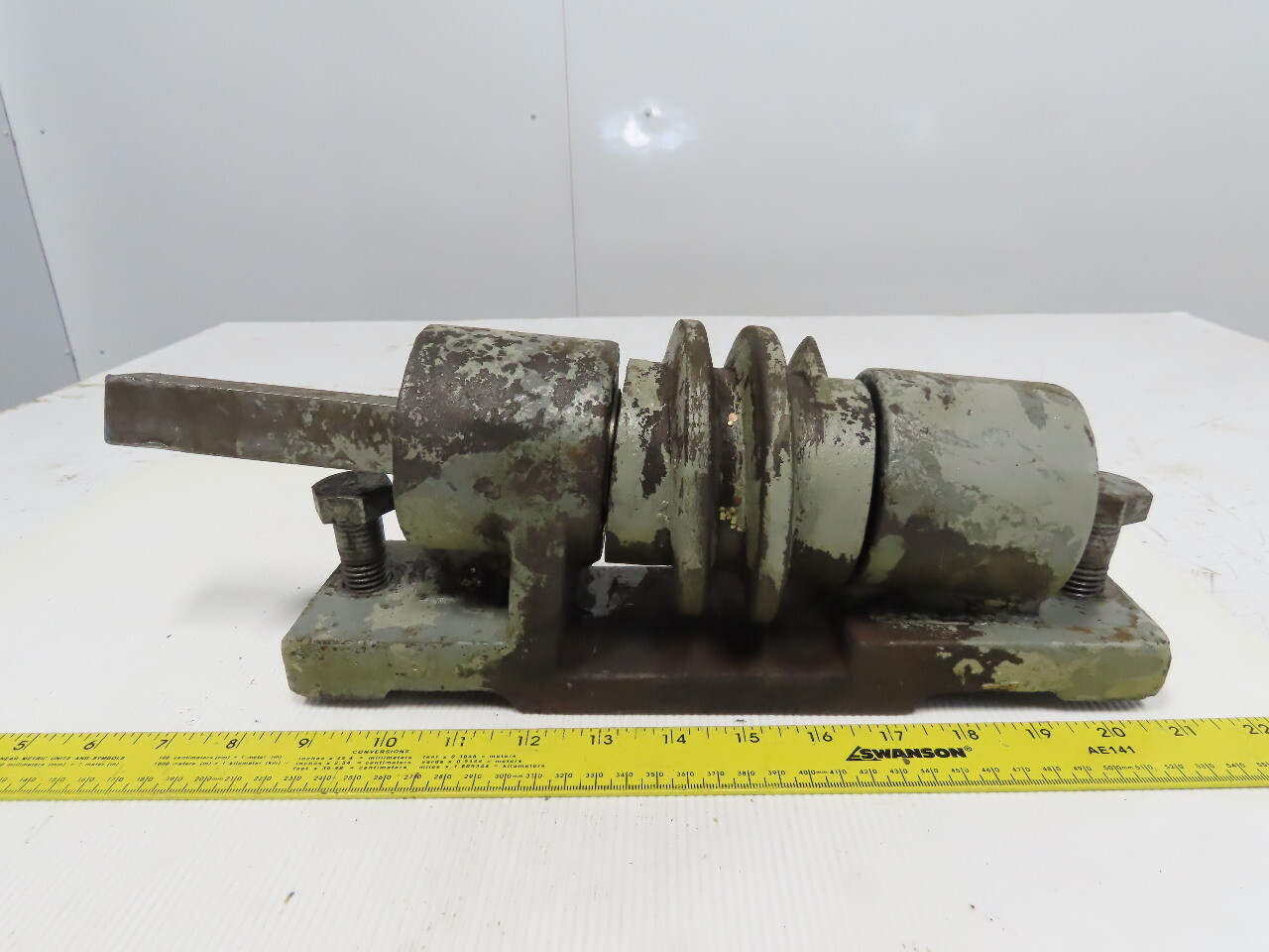 Walsh Model 28 28 Ton OBI Punch Press Incline Tilt Mechanism Screw