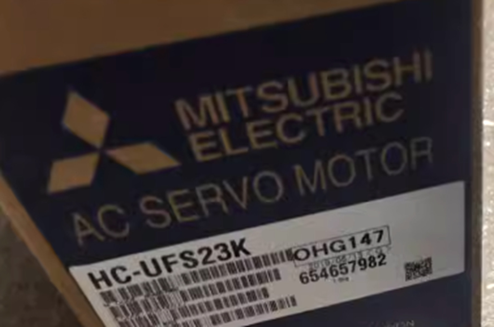 NEW MITSUBISHI HC-UFS23K Servo Motor