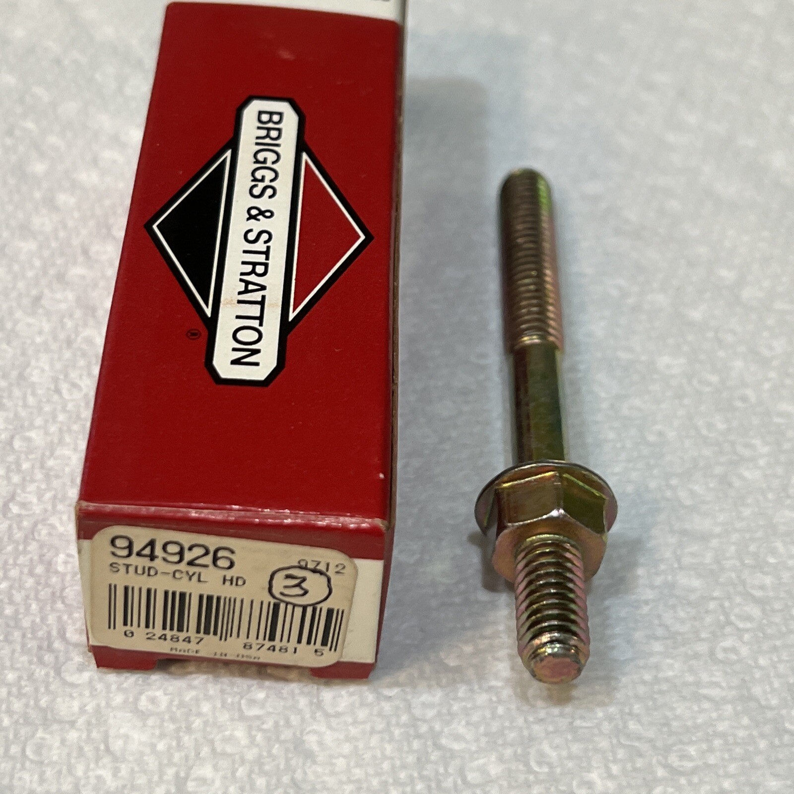 OEM GENUINE NOS BRIGGS AND STRATTON 94926 CYLINDER HEAD STUD X1
