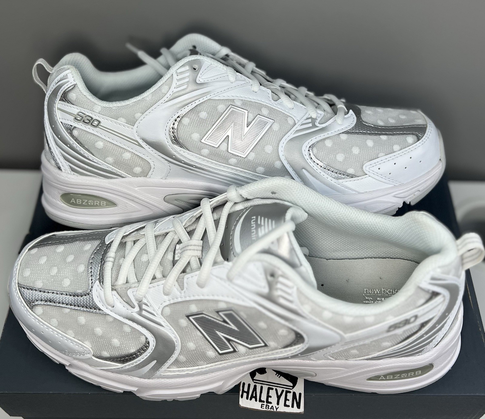 New Balance 530 'White/Polka Dots' | Women Sizes 5.5 - 12.5 | U530HFW