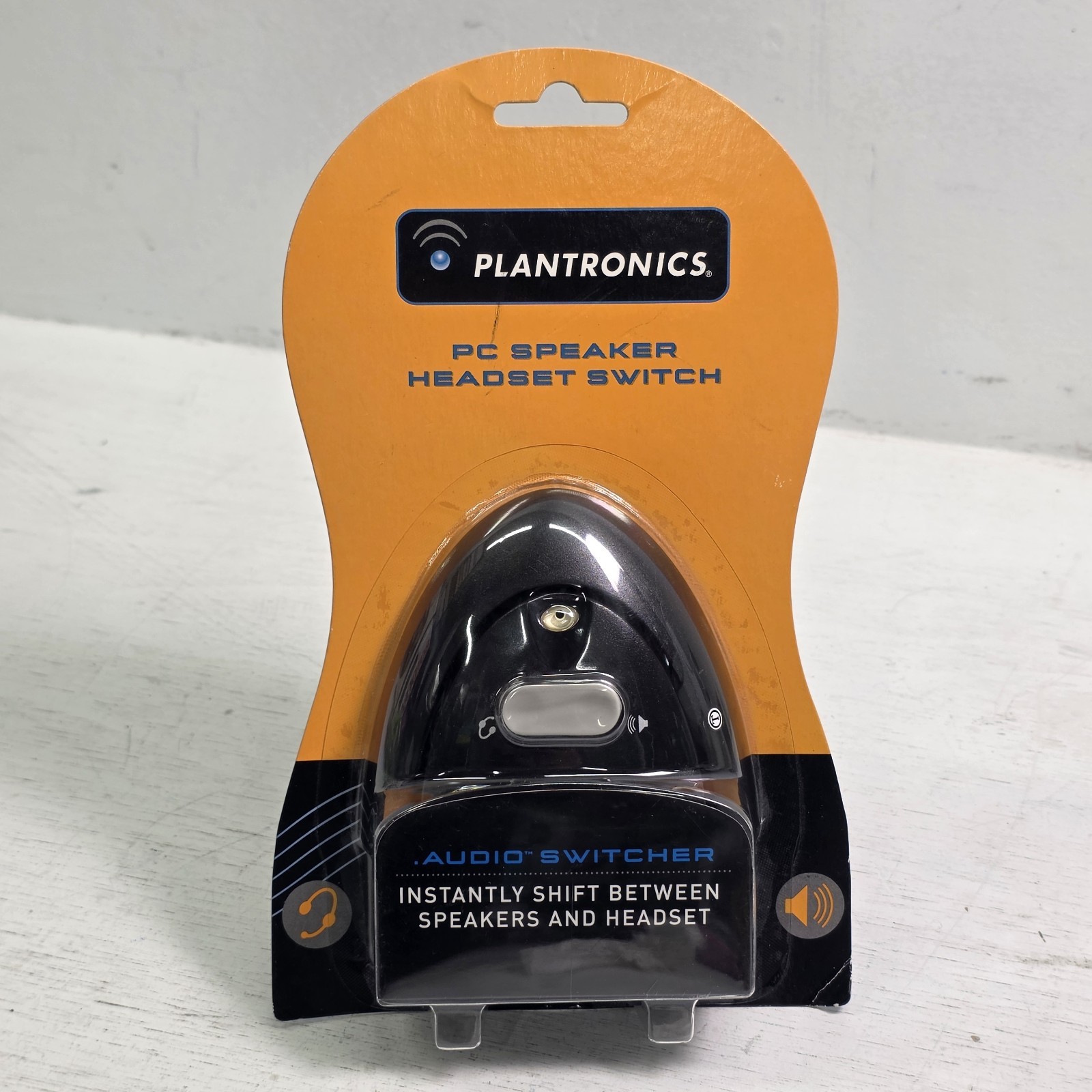 Plantronics PC Speaker Headset Switcher Audio Switch Between 72982-05 NOS New!