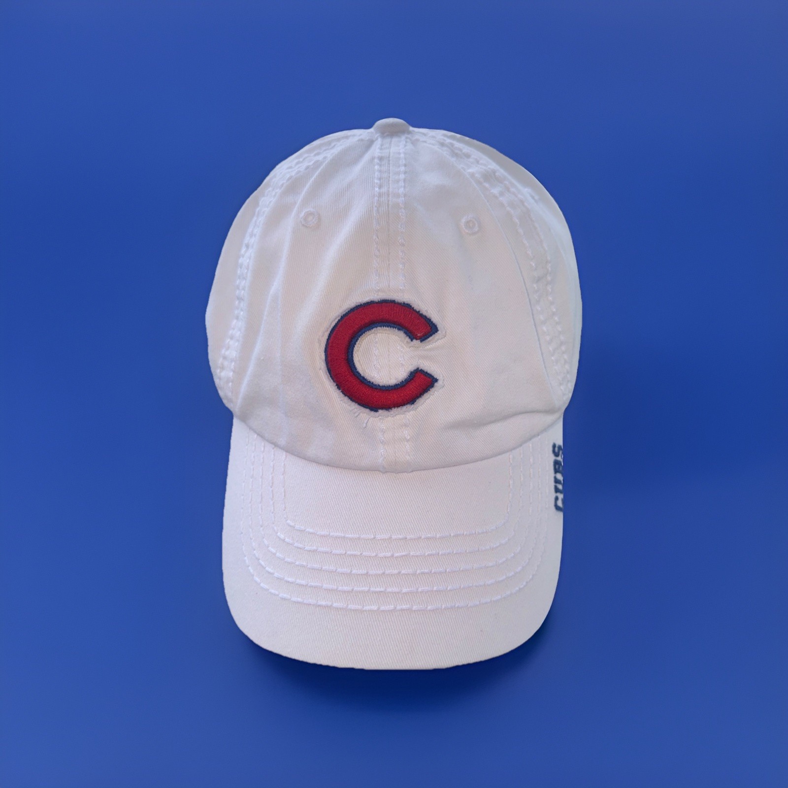 Chicago Cubs Red Distressed Red C on White Hat Cap Strap Buckle Fan Favorite