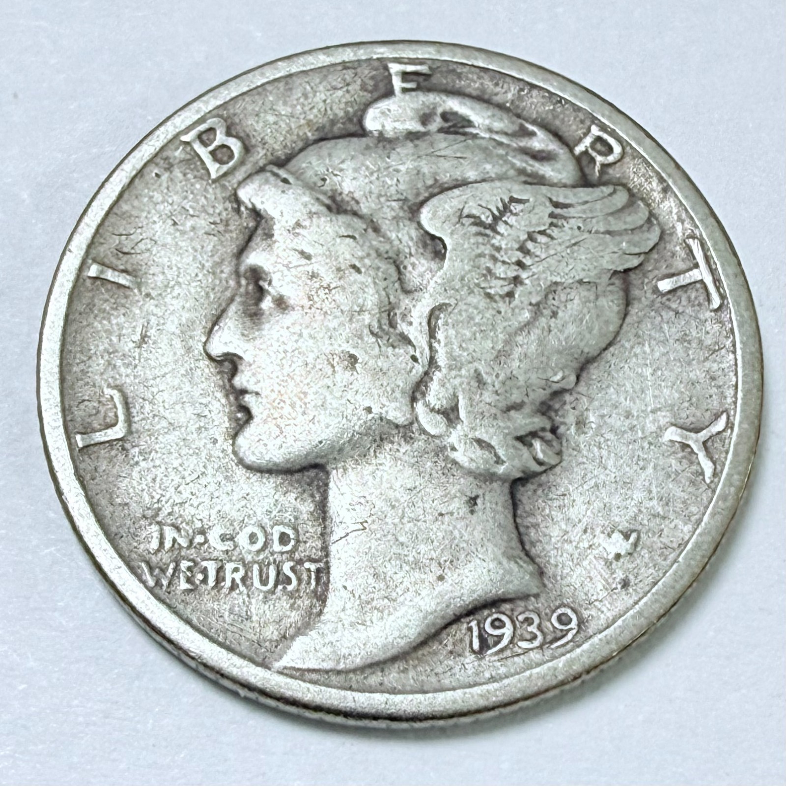 1939 Mercury Dime 90% Silver VERY FINE CONDITION #10372