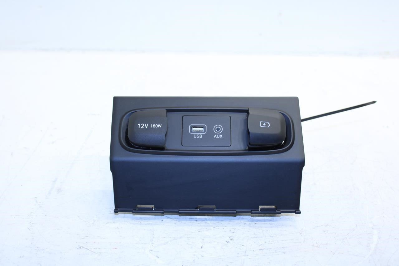 2019-20 Hyundai Santa Fe Console Floor Tray w/ Usb Port and Outlet 84630-S20204X