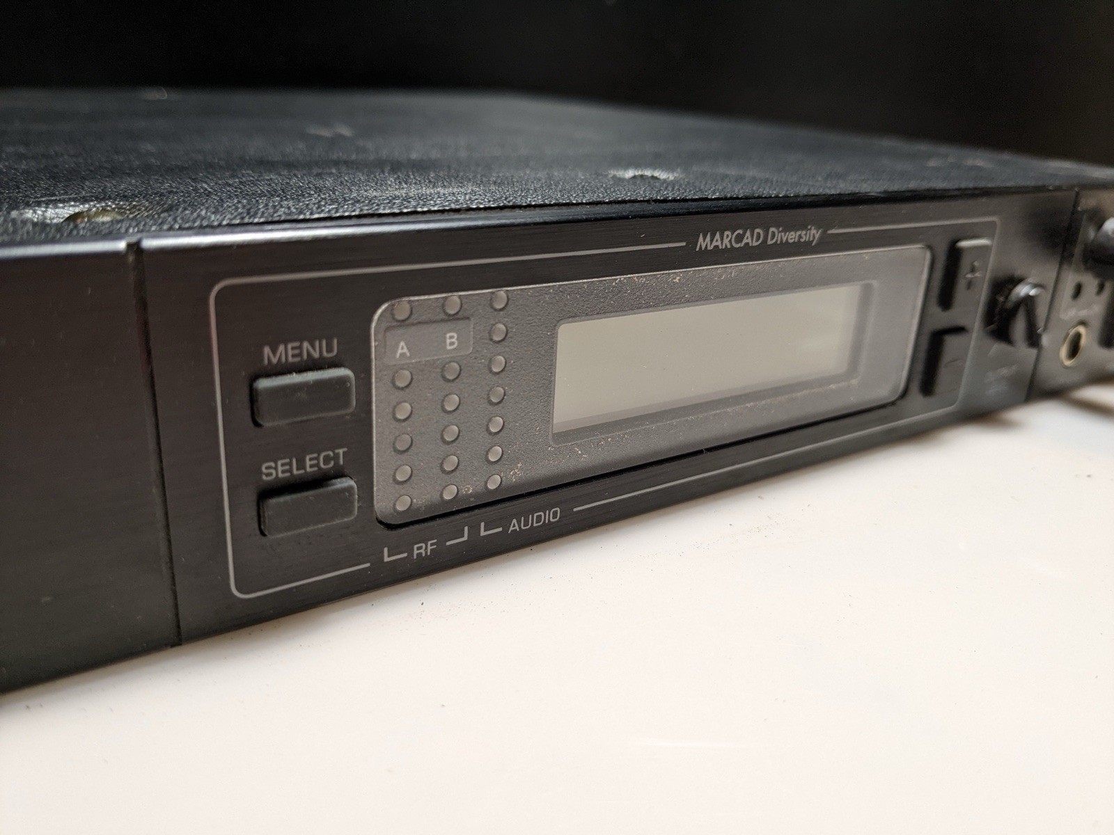 Shure U4S UHF Receiver UA