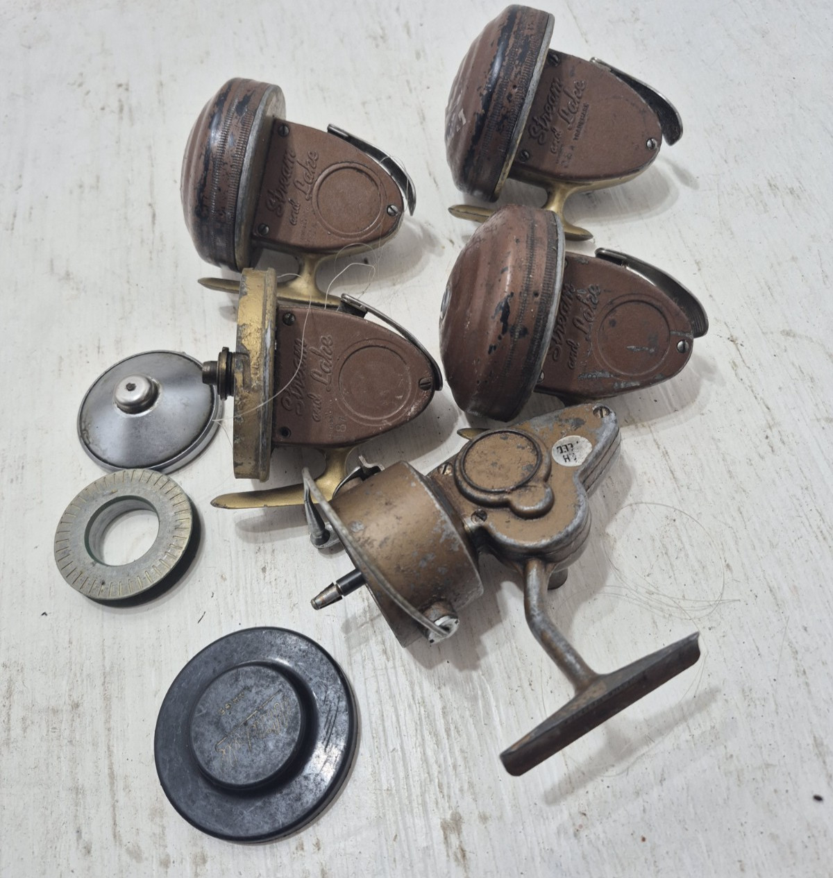 Lot Vintage Fishing Reels Parts & Repair Wright & McGill Stream & Lake Spincast