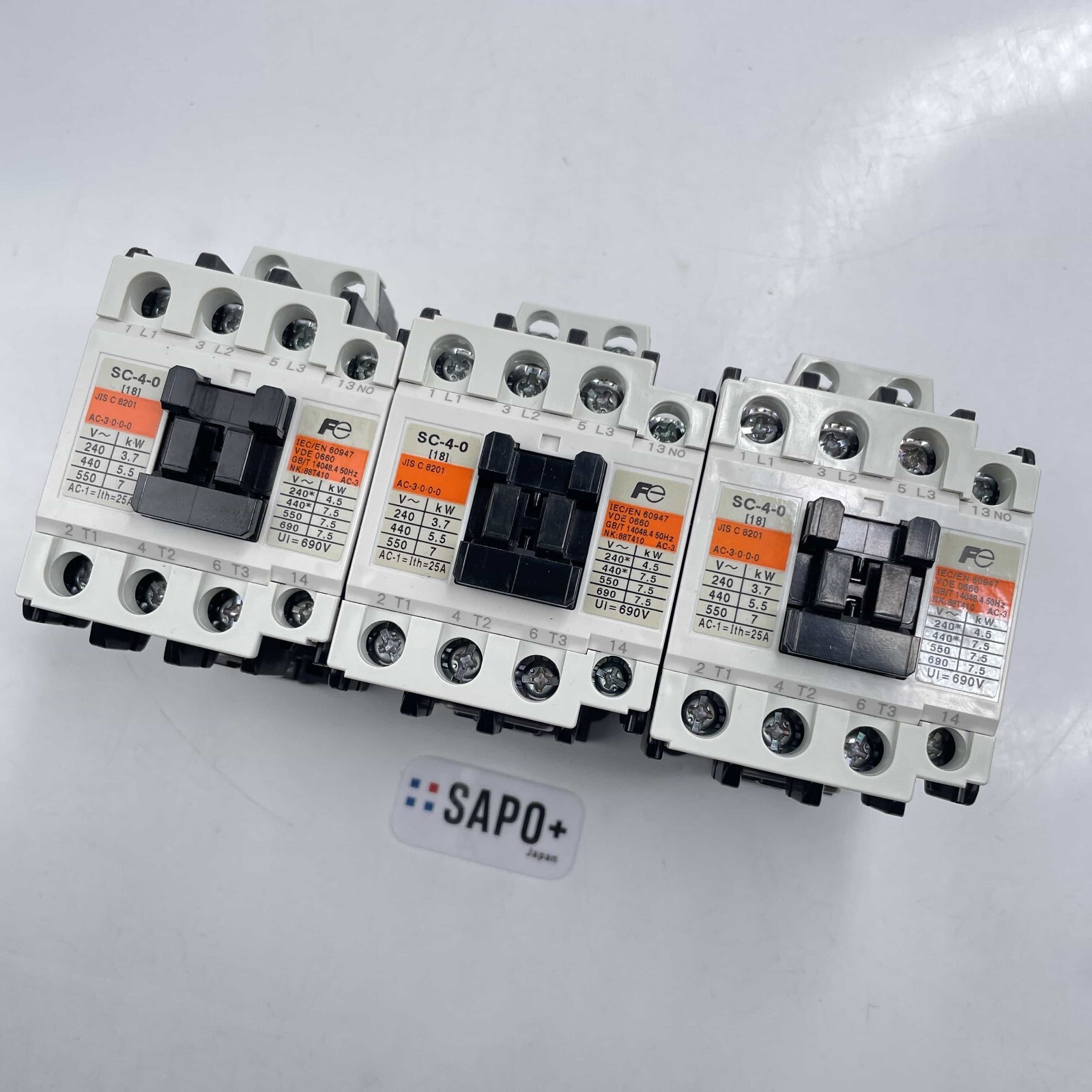 Fuji Electric SC-4-0 SC18AA 3-piece set Electromagnetic contactor used