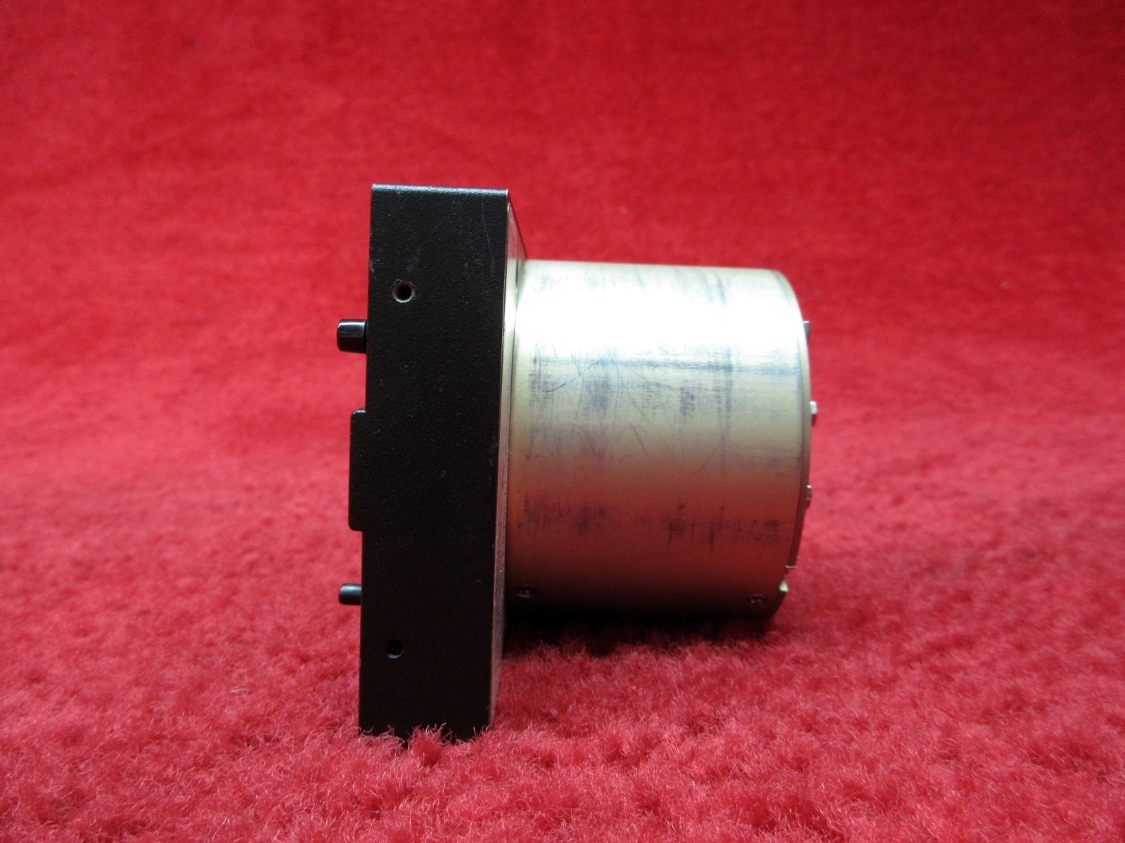 J.P. Instruments Inc. EDM-700/730/800/830 Temperature Indicator 11-30V