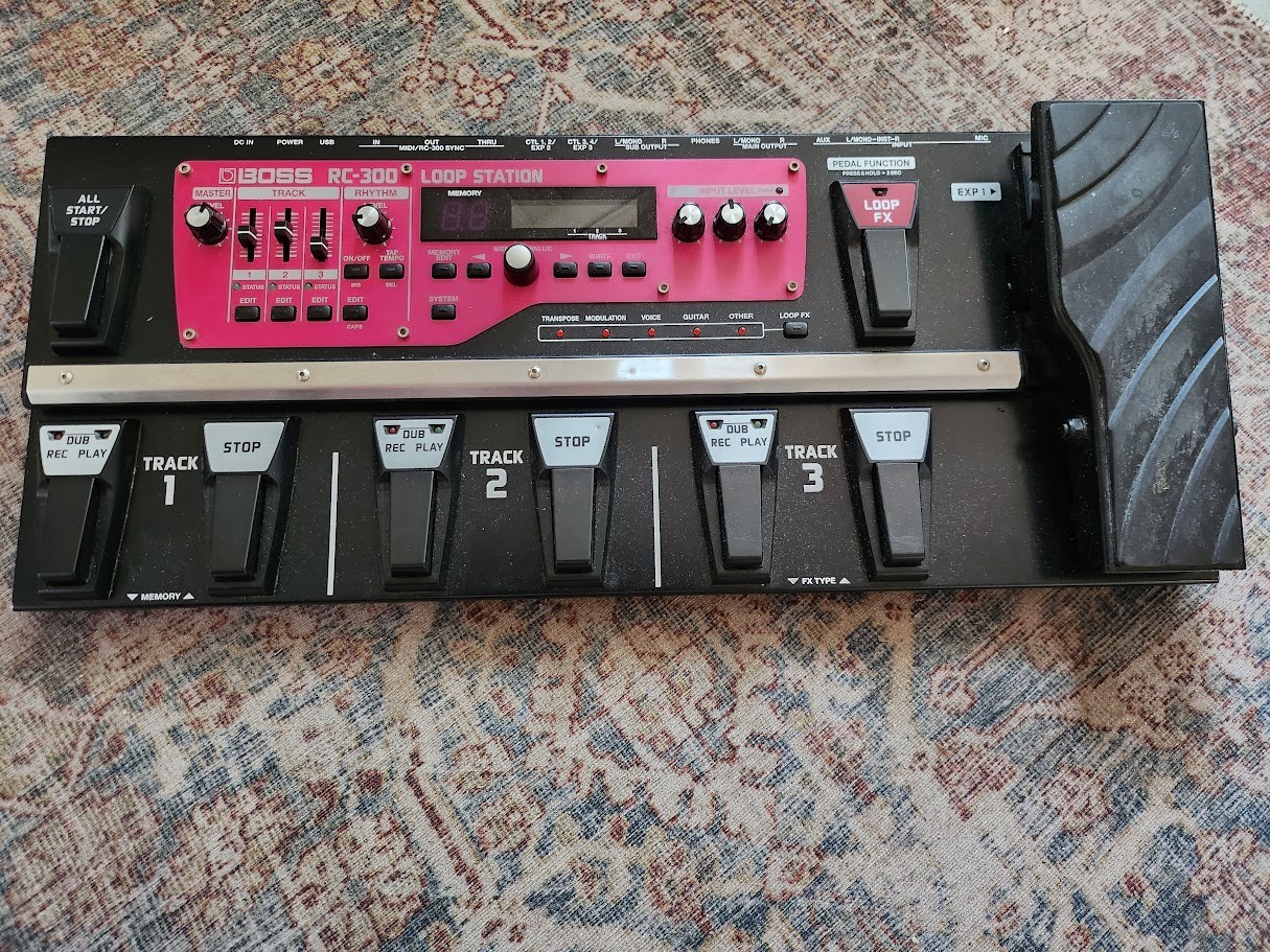 BOSS RC-300 Loop Station Looper Pedal with Power Supply, 3-Track Stereo Looper
