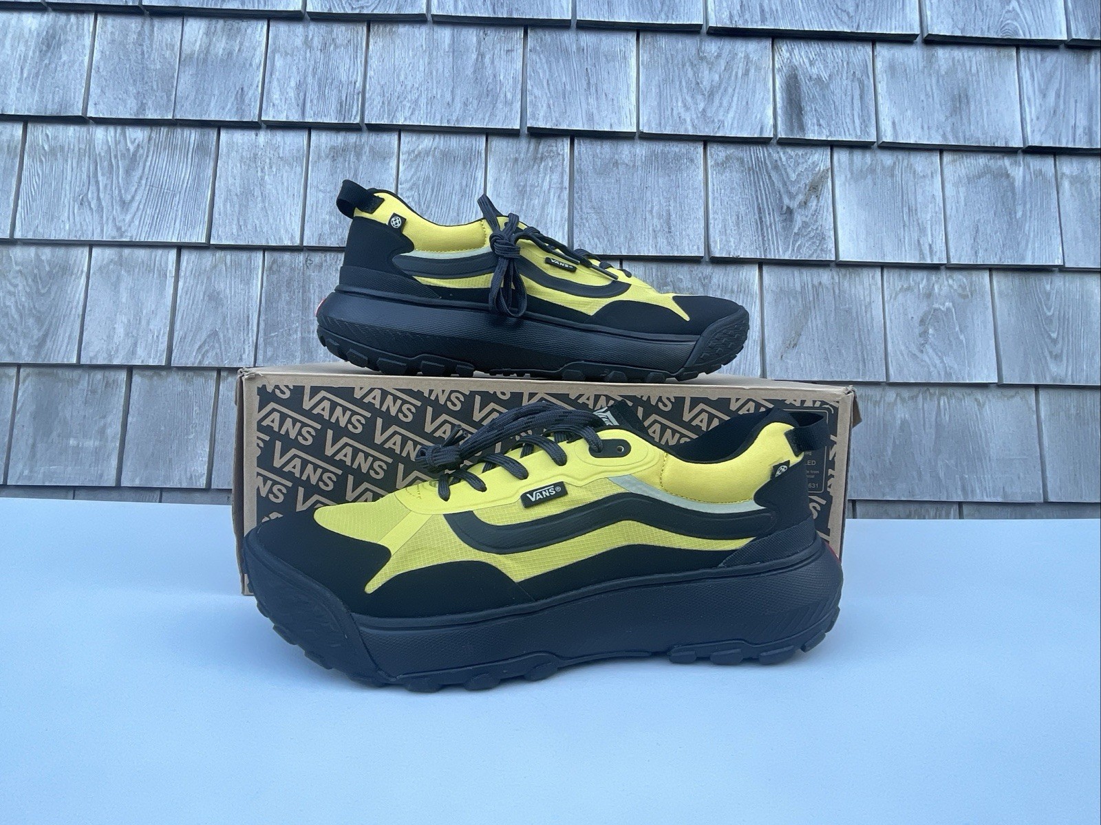Vans MTE Cross Path Black/Yellow Sneakers Hiking Shoes Men's Size 7/Women's 8.5
