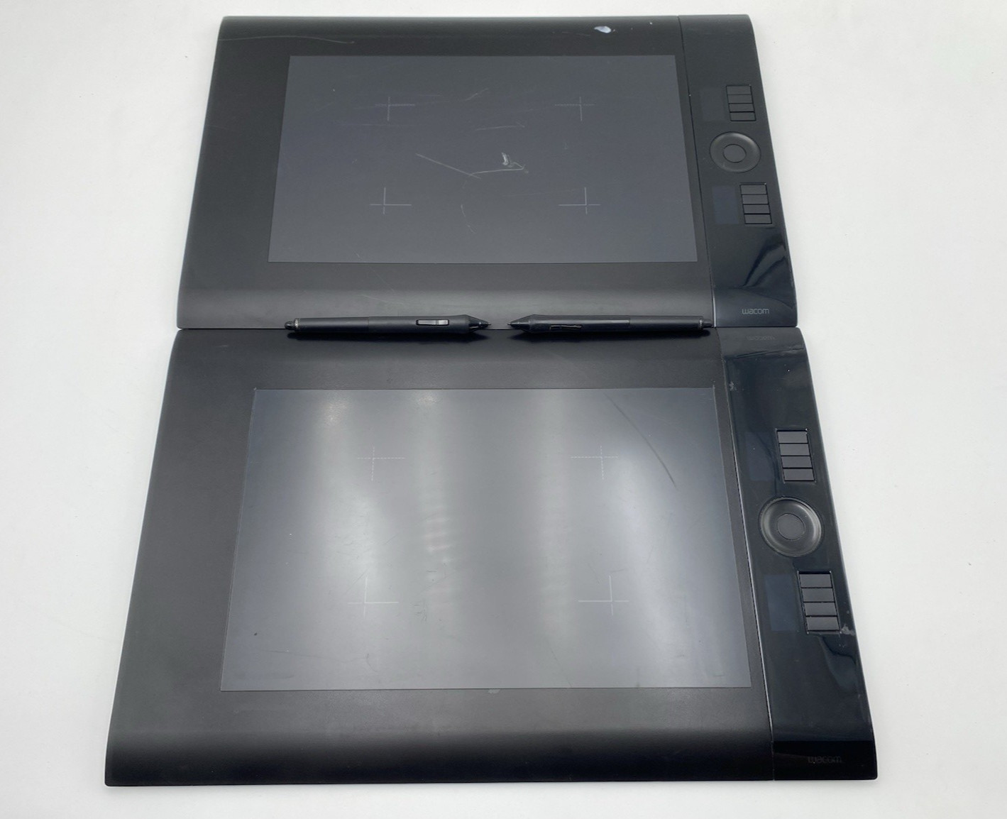 Lot of 2 Wacom Intuos Pen Tablet PTK-840 w/ 2x Wacom Pens