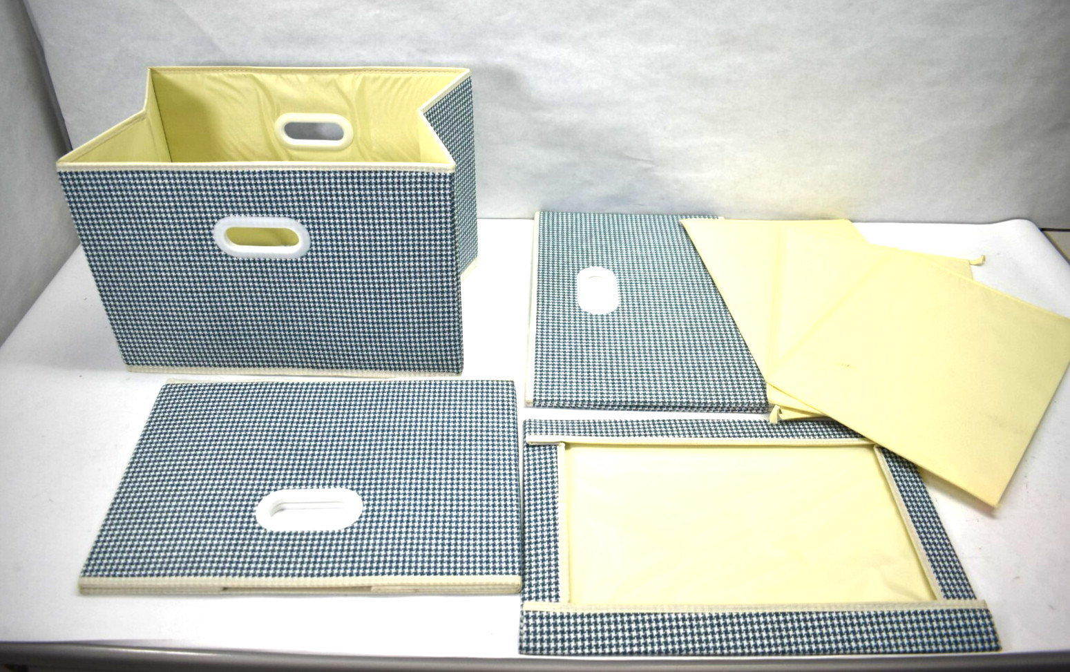 Lot of 3 Collapsible Storage Totes Bins Blue/White Pattern Design w 1 Lid