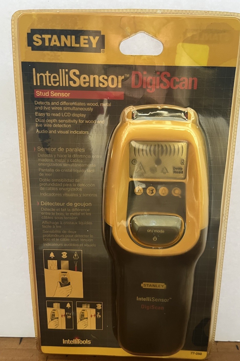 Stanley IntelliSensor DigiScan Stud Sensor 77-250 — New Factory Sealed