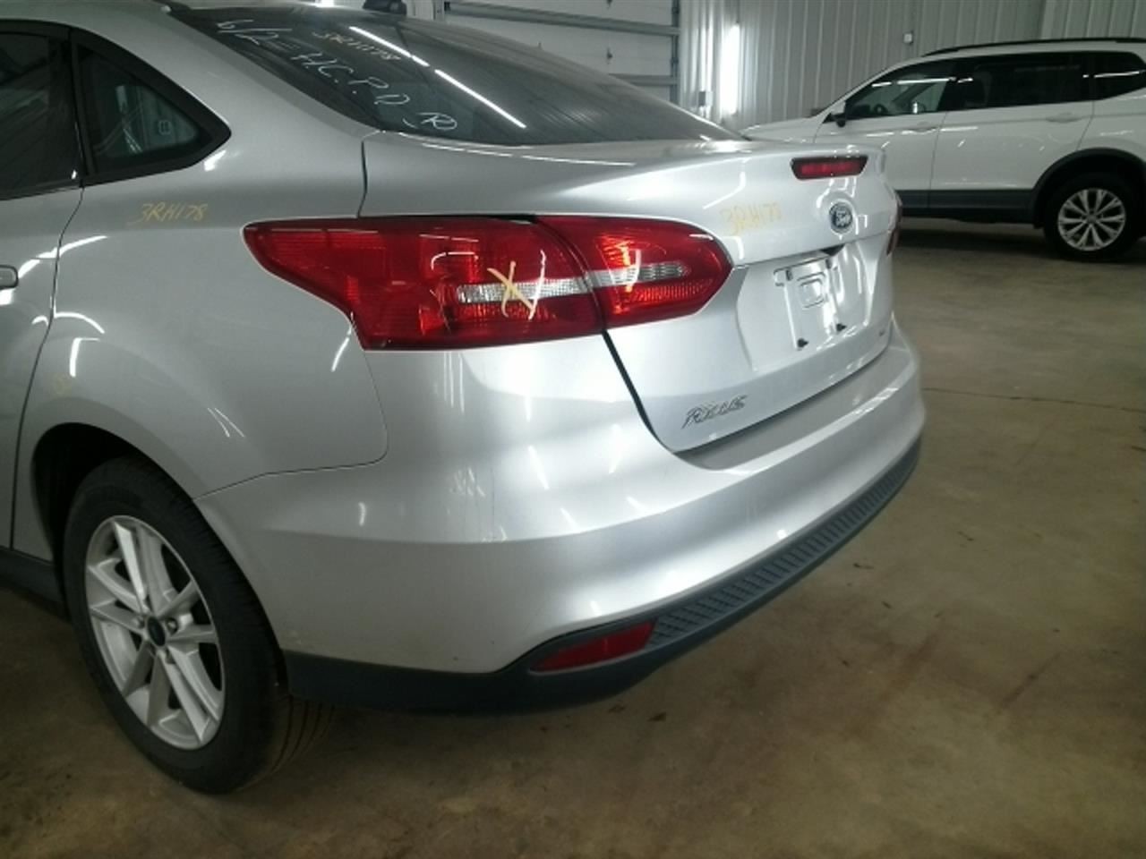 Driver Front Spindle/Knuckle ABS Electric EV Fits 12-18 FOCUS 104920762