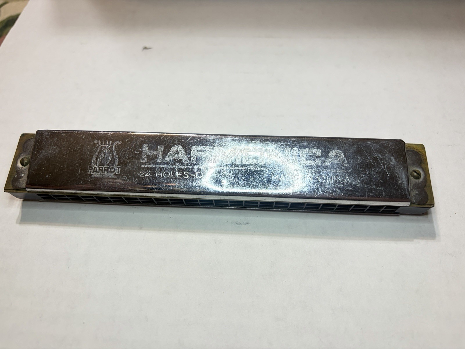 parrot tremolo harmonic flute