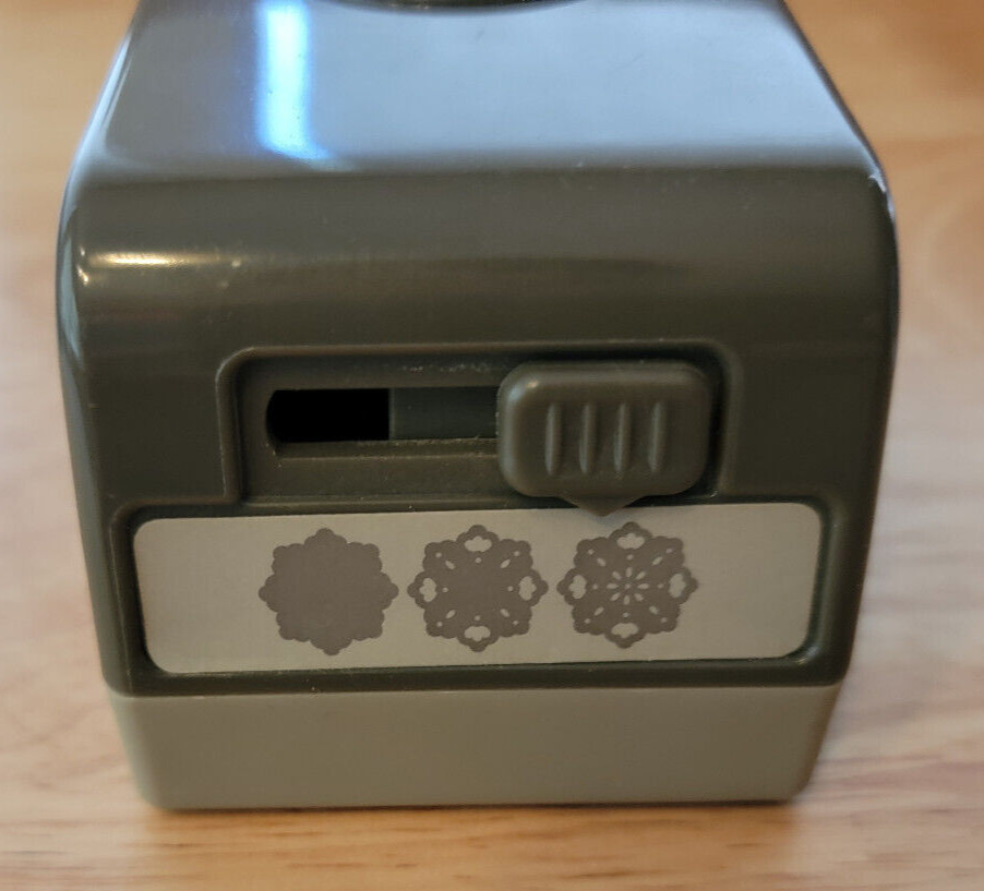 Stampin' Up Doily Triple Layer Paper Punch