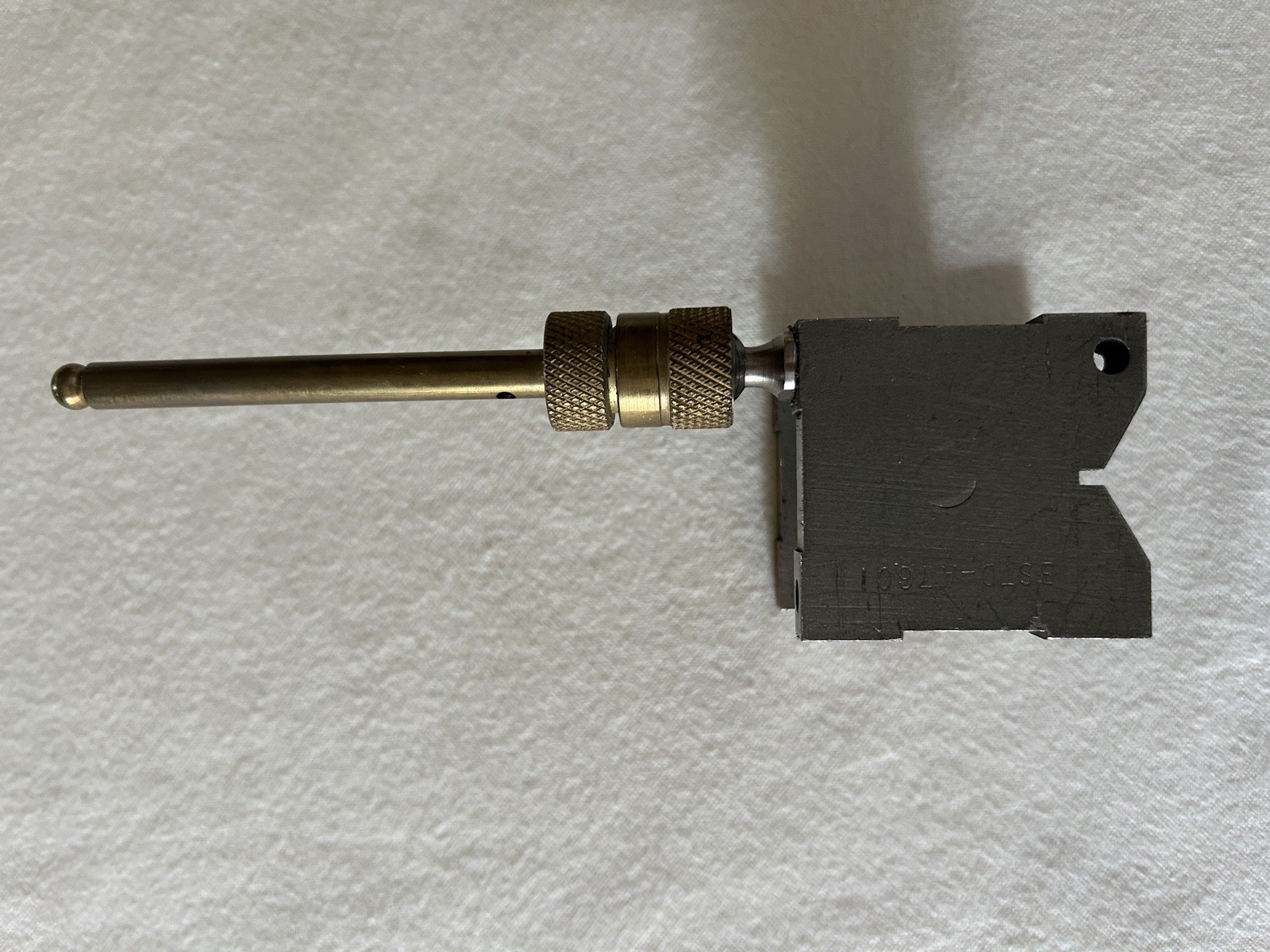 DuMont Corporation Minute Man Magnet Dial Indicator Base