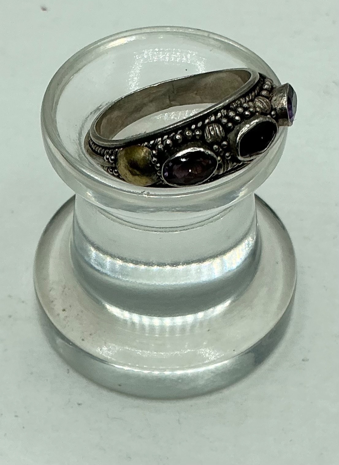 925 STERLING SILVER AMETHYST RING SIZE 8.5