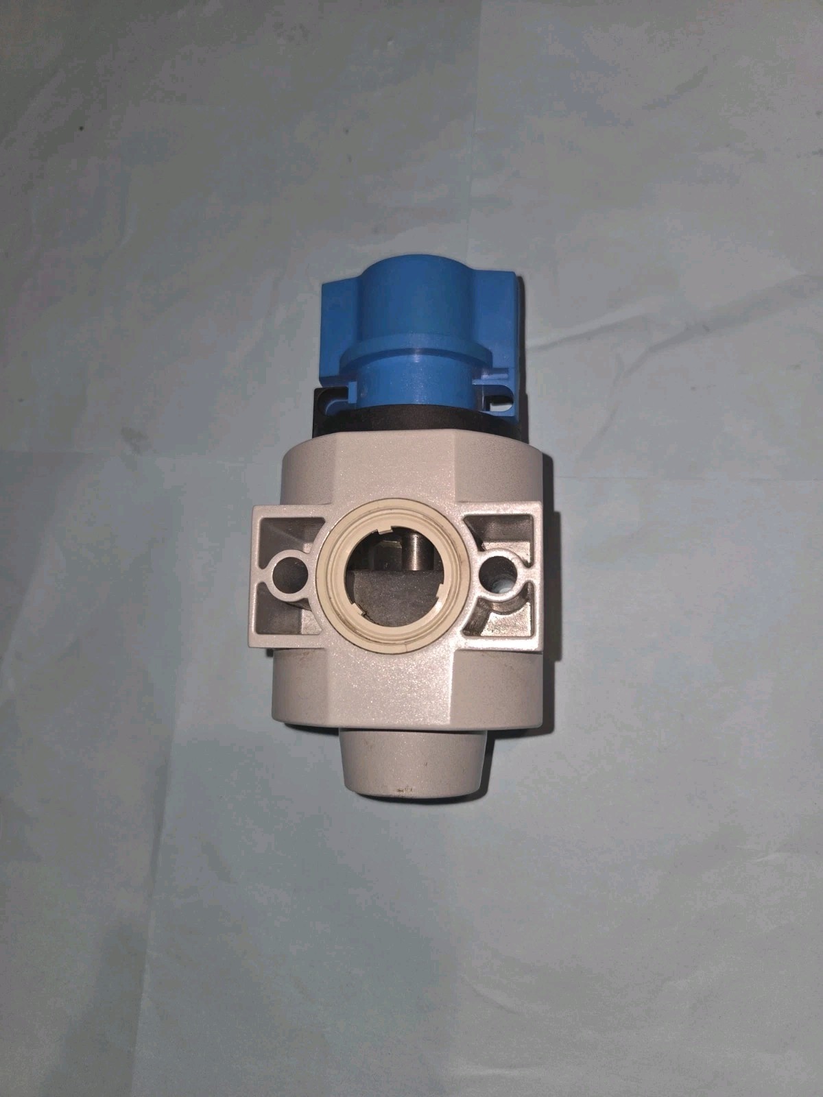 NEW GENUINE FESTO 170683 VALVE