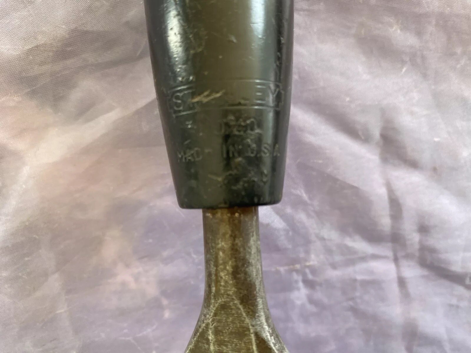 VINTAGE STANLEY NO 40 EVERLASTING 1 1/4 INCH WIDE CHISEL - SHARP & SQUARE