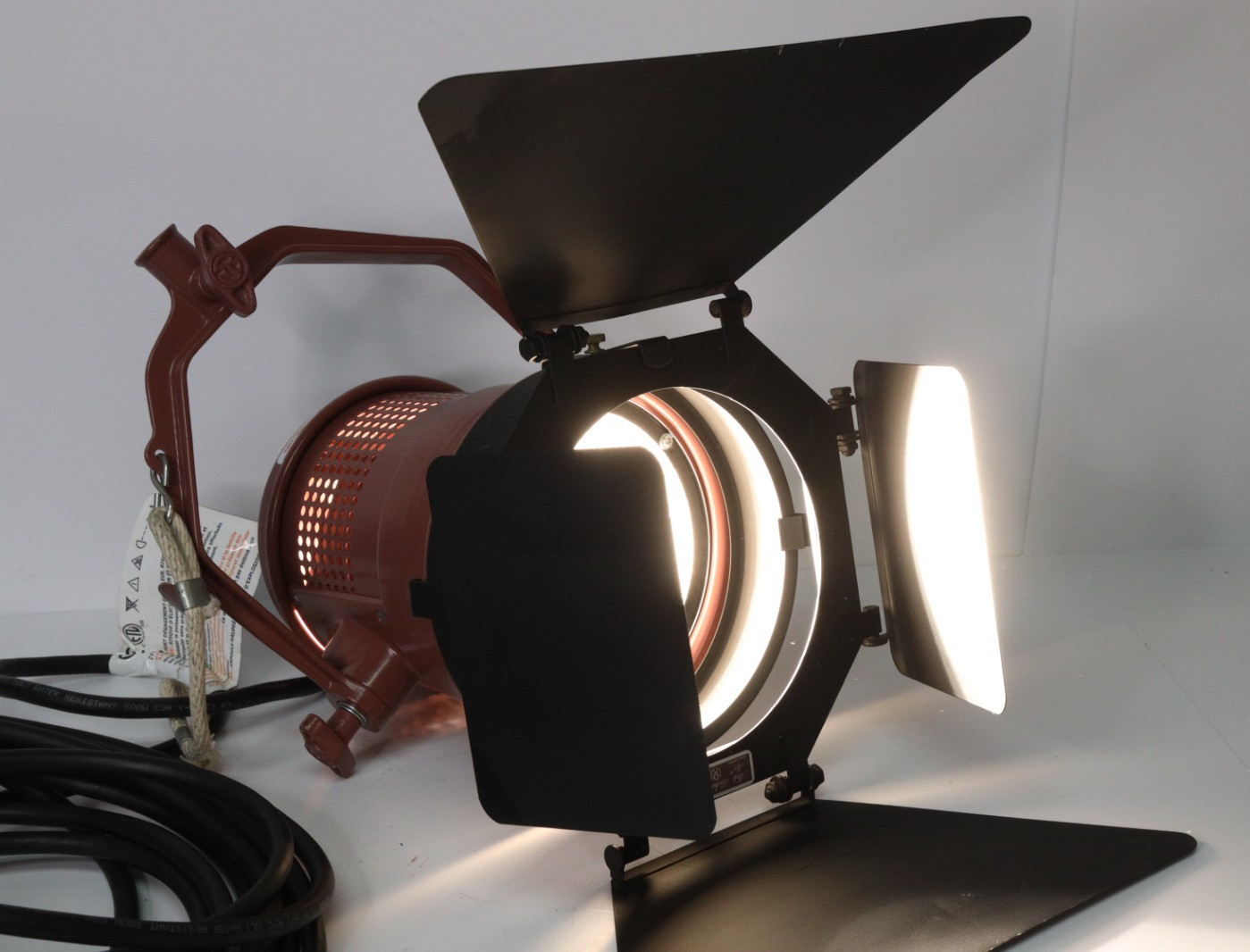 Mole-Richardson Molequartz Mickey-Mole Tungsten Studio Lights, Type 4081