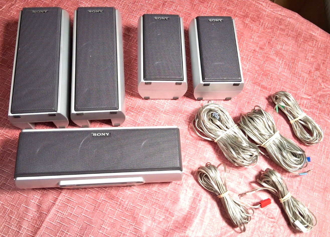 5 SONY Surround Sound Speakers SS-CT51 SS-TS51 & SS-TS52 Home Theatre &  Wires