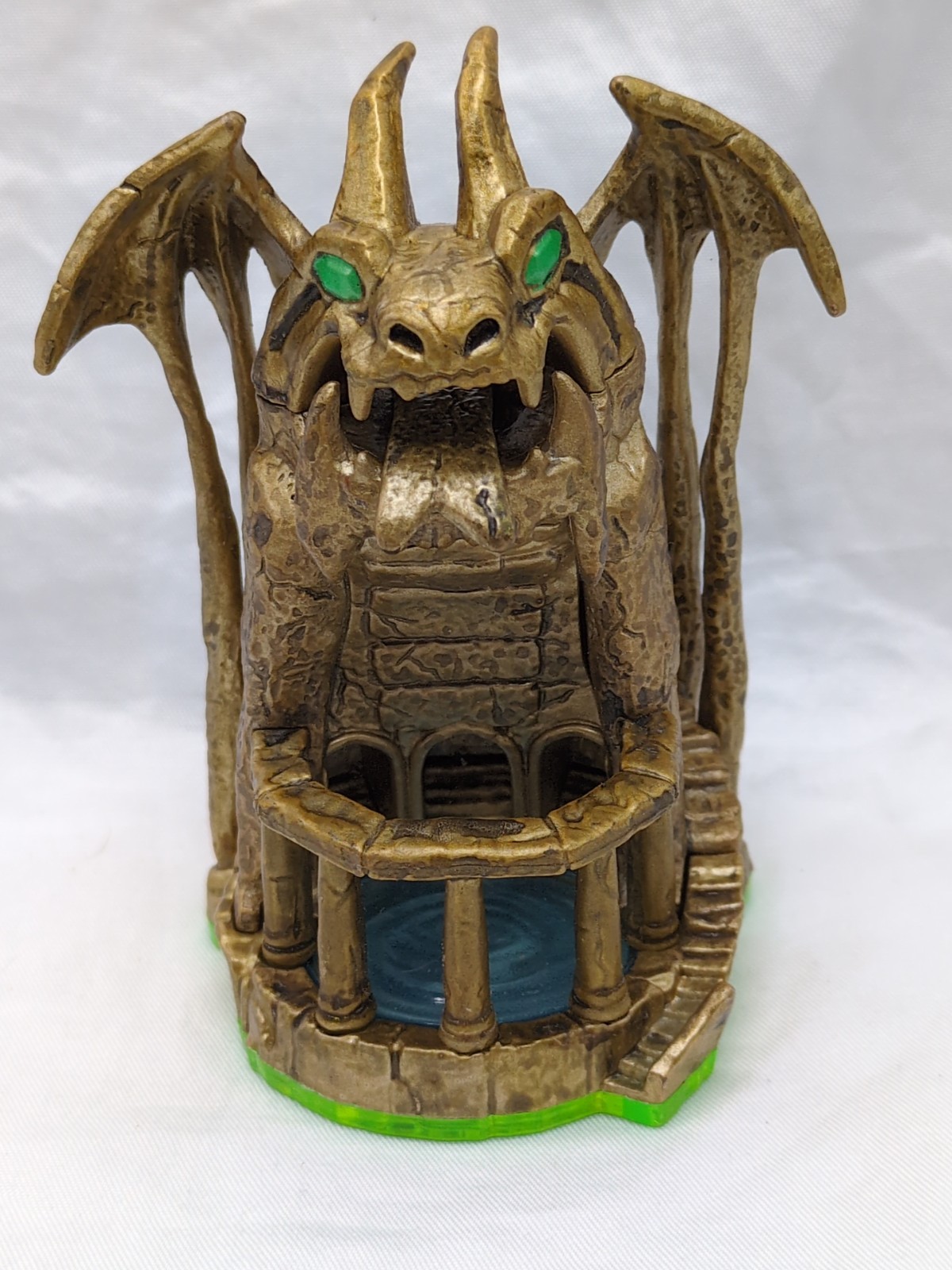 Skylanders Spyros Adventure Dragon's Peak Figure