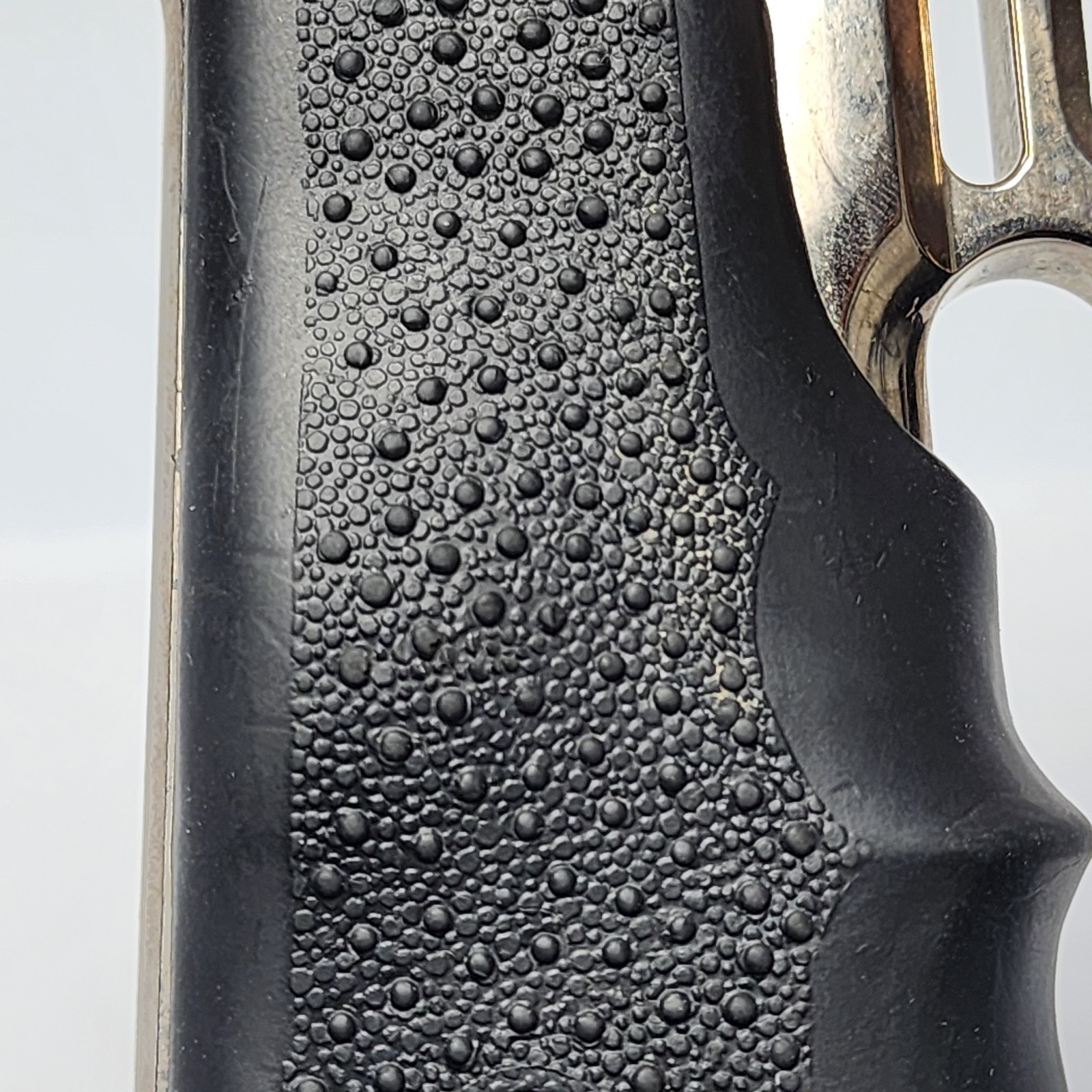 45 Rubber Hump Grips