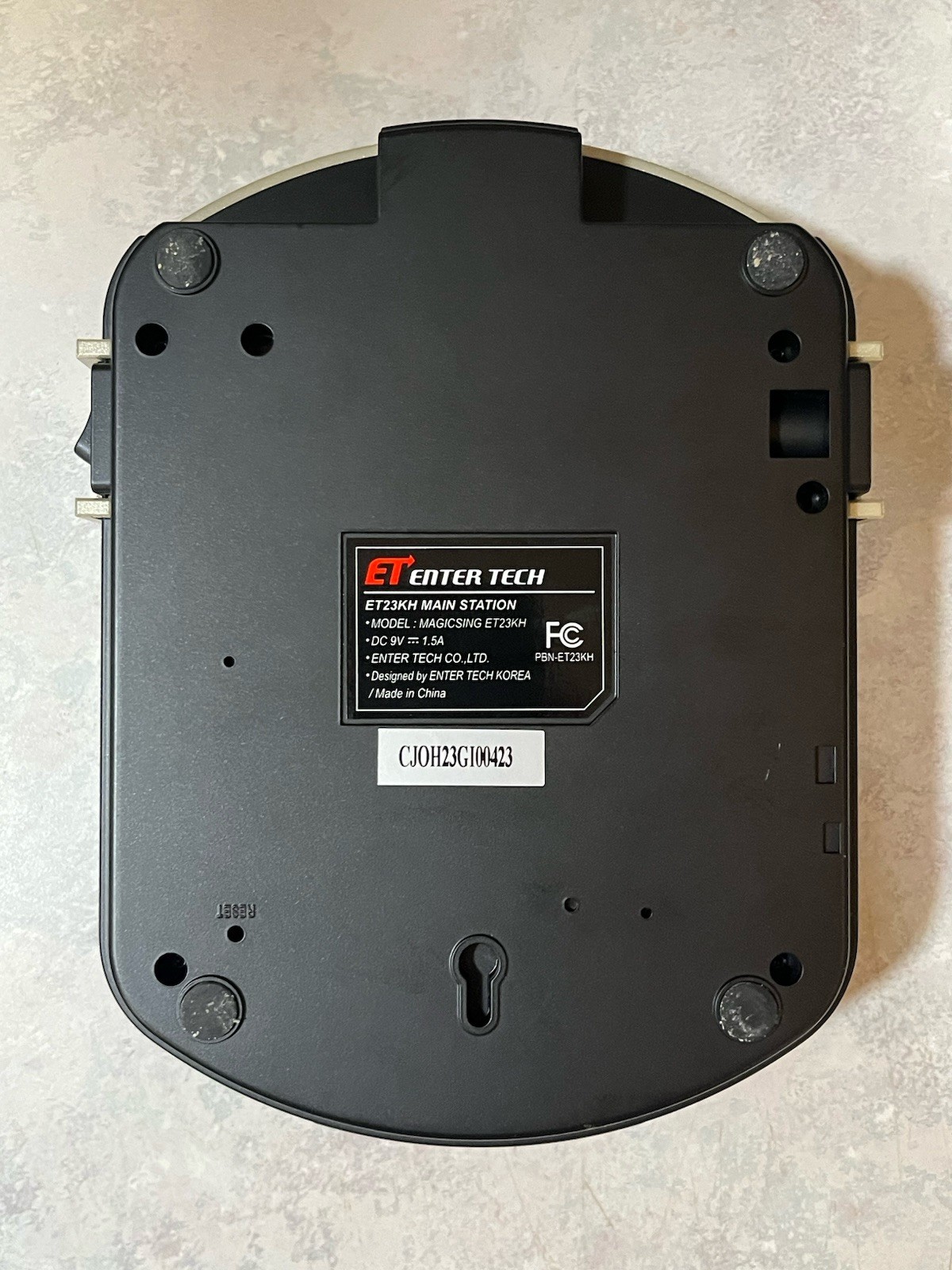 Magic Sing ET23KH Wireless Karaoke System, Missing 1 battery cover, No Cartridge