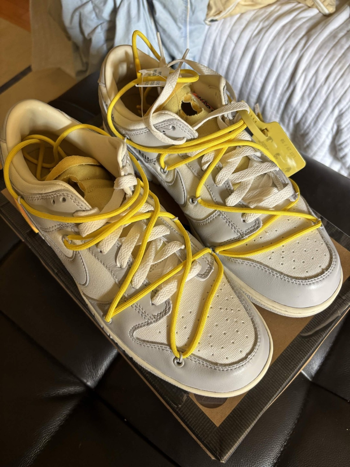 Size 10.5 - Off-White x Nike Dunk Low Lot 29 of 50