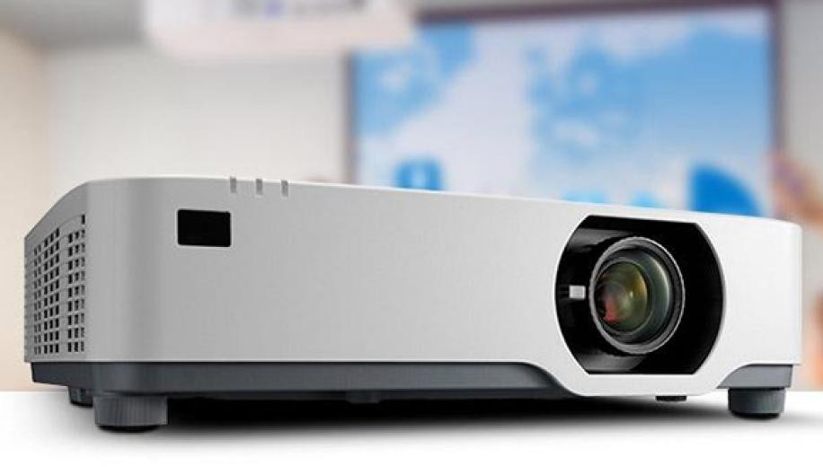 NEC P525WL Laser Projectors LOW USE HOURS