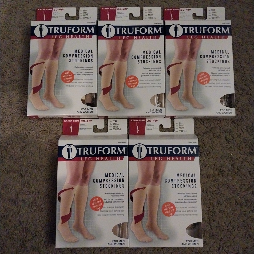 5 PAIRS TRUFORM (8844BGS) 30-40mmHg Stockings, Beige Closed Toe Below Knee SMALL