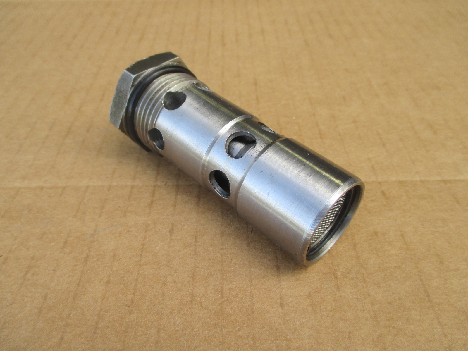 PILOT RELIEF VALVE FOR IH INTERNATIONAL 786 886 966 986 FARMALL 100 1066 HYDRO