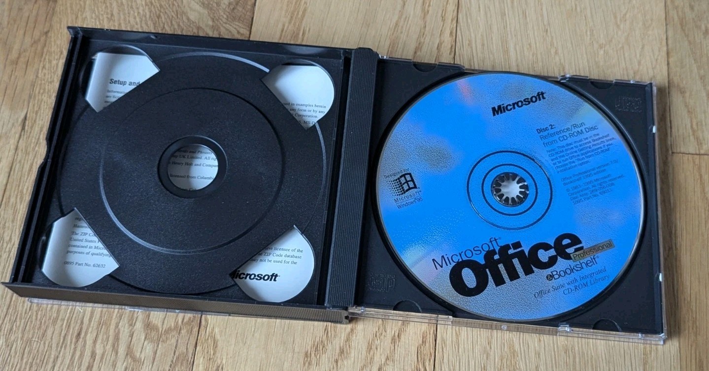Microsoft Office And Bookshelf Professional For Windows 2 CDs, Box And Inserts
