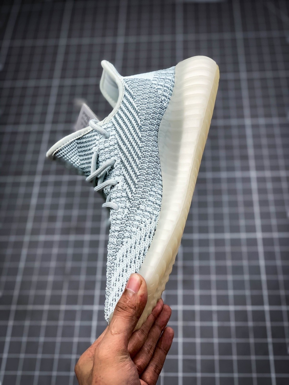 Yeezy Boost 350 V2 Cloud White Reflective - FW5317
