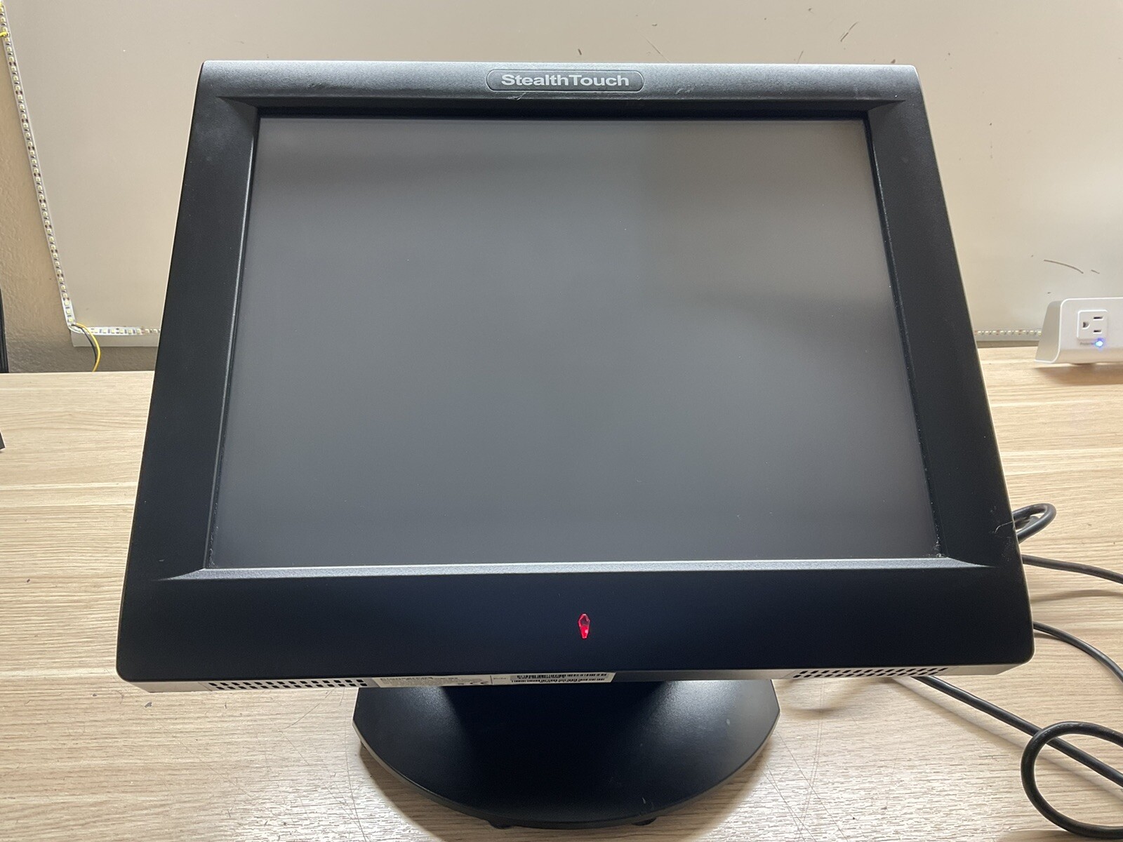 Pioneer POS Stealth Touchscreen Terminal TOM-M5/JUA453